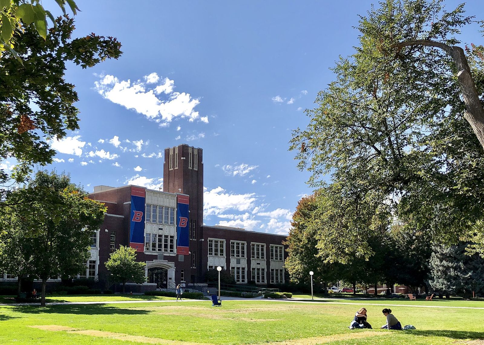 Brick buildings, trees and lawns on the main campus of Boise State University